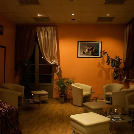 Roko Hotel 2*